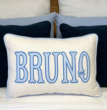 Load image into Gallery viewer, Pure Linen Appliqué Pillow Cover