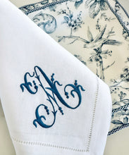 Load image into Gallery viewer, Linen Dinner Napkin Set No.46