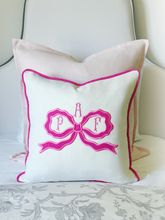 Load image into Gallery viewer, Pure Linen Appliqué Pillow Cover