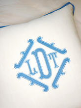 Load image into Gallery viewer, Pure Linen Appliqué Pillow Cover