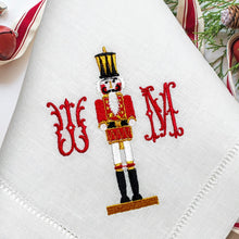 Load image into Gallery viewer, Nutcracker Linen Dinner Napkin Set